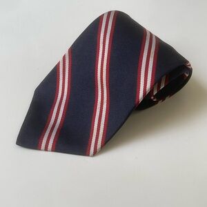 Brooks Brothers tie - 100% Silk - Woven in England - Navy Blue, striped - 3-3/4”